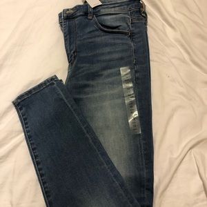 American Eagle Hi-Rise Jegging Next Level Stretch